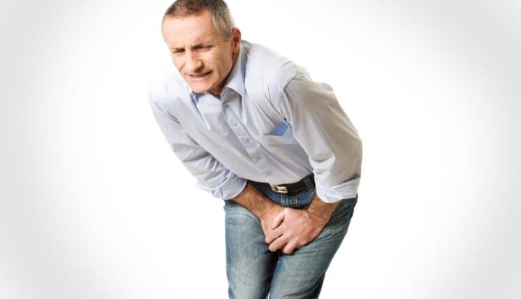 Prostatitis akutua gizon baten perineoan mina larria da